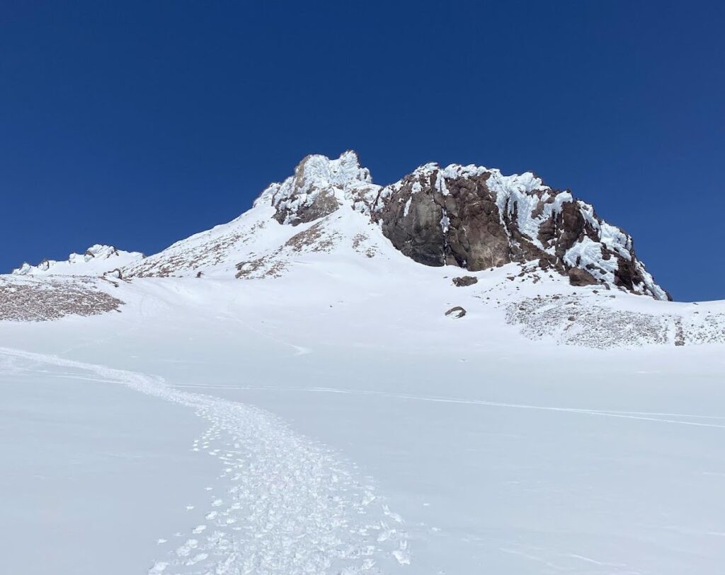 Mt Shasta Backcountry Skiing approach